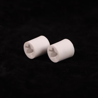 白アルミナセラミック 9 モース硬さ 長持ちし耐久性のある製品