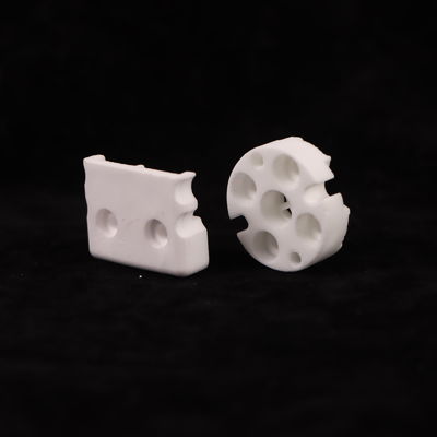 High Strength Aluminum Oxide Ceramic with Thermal Conductivity 25-35 W/mK and Flexural Strength of 200-400 MPa in White