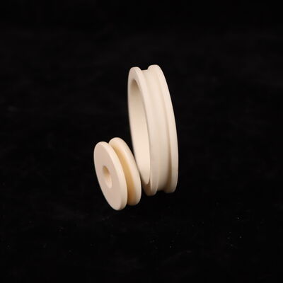 曲げ強度 200～400 MPa アルミナセラミック 誘電強度 18～20 KV/mm 高強度セラミック部品