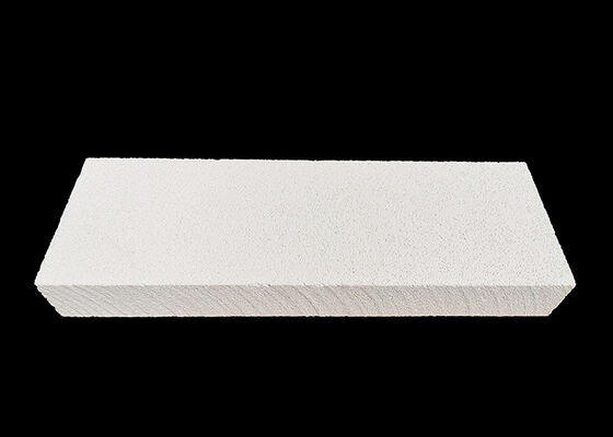 かさ密度 0.6～1グラム/立方センチメートル 耐火レンガ 高温耐性 重作業向け