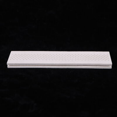 熱衝撃耐性 250 マリライトセラミック 介電常数 6 ~ 7 と硬さ 7 ~ 8 モース 電気隔熱部品に理想的です