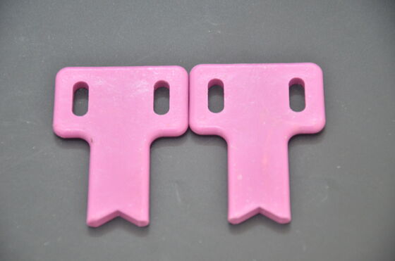 硬さ 9 モース アルミオキシド セラミック 絶縁抵抗 1012 オムcm を超えて,圧縮強度 3000 MPa を超えた精密器具